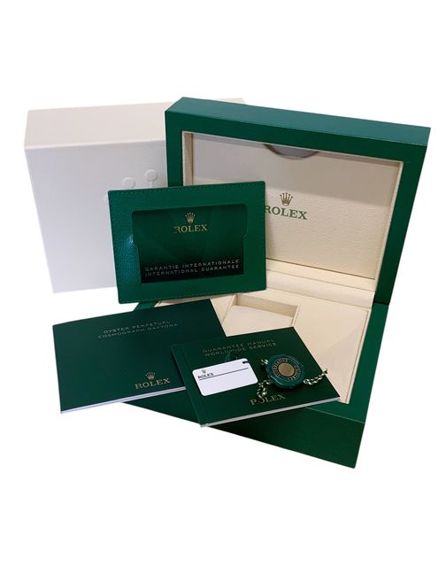 Rolex Daytona 126500 LN Image 4